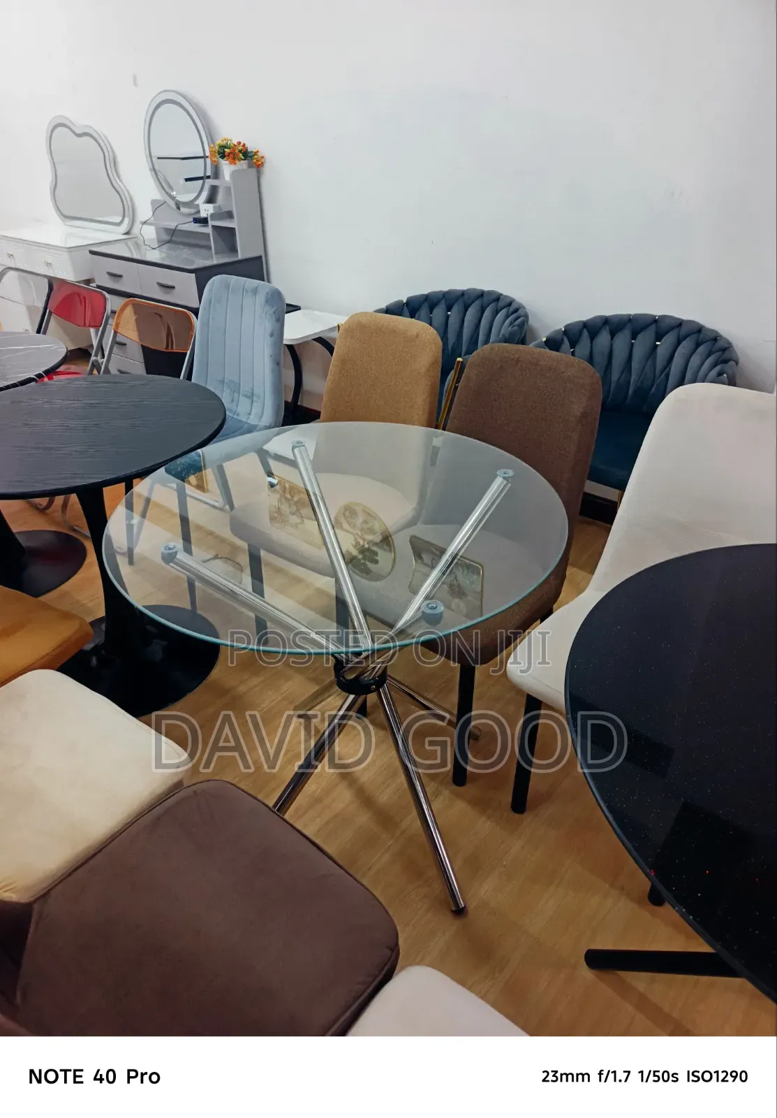 Round Top Glass Table
