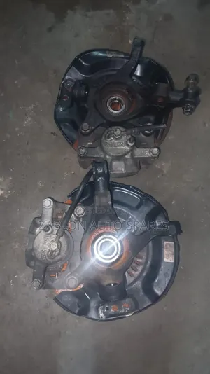 Complete Toyota Axio Front Hub