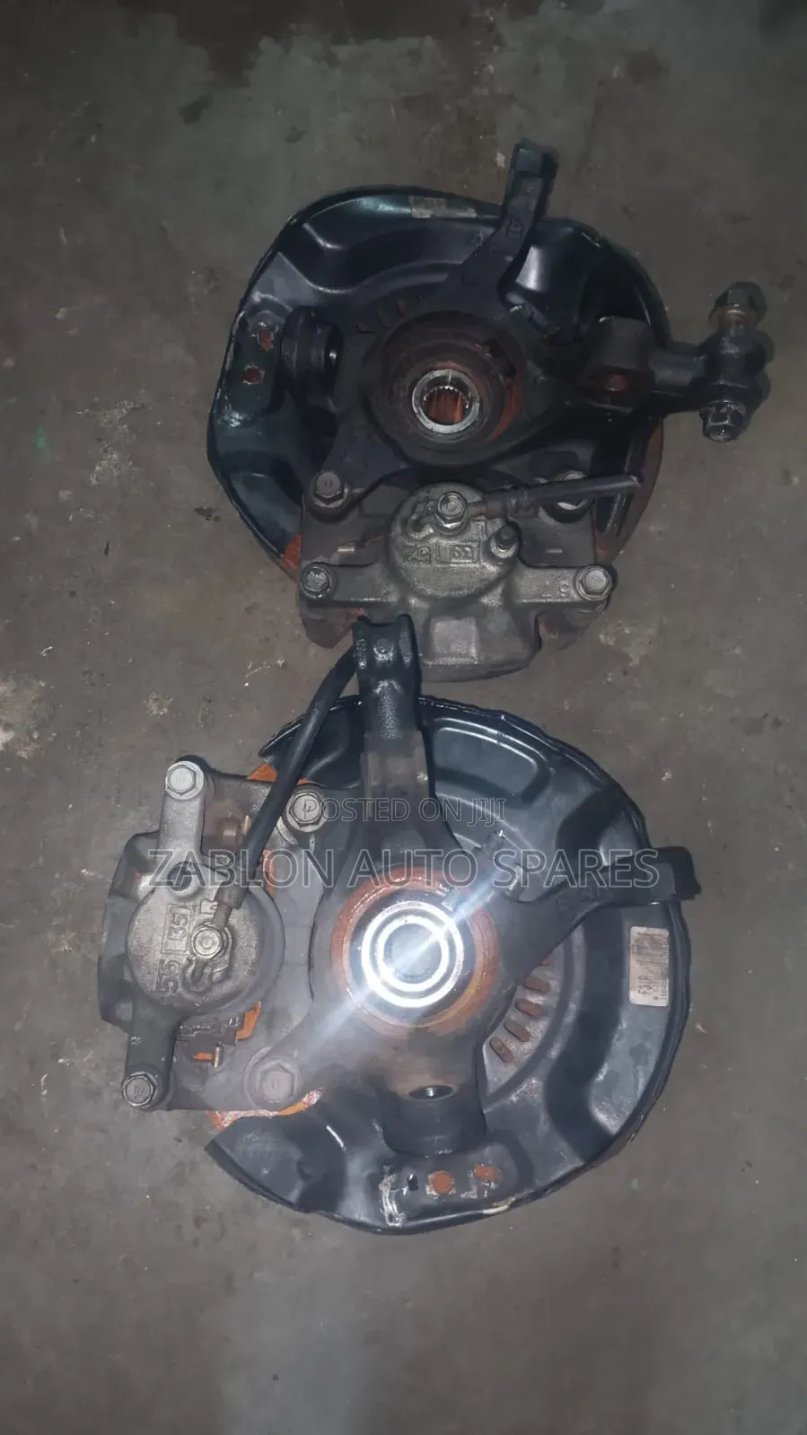 Complete Toyota Axio Front Hub