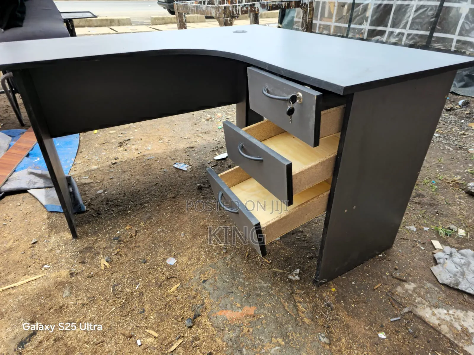 Boss Connect Executive Desk
