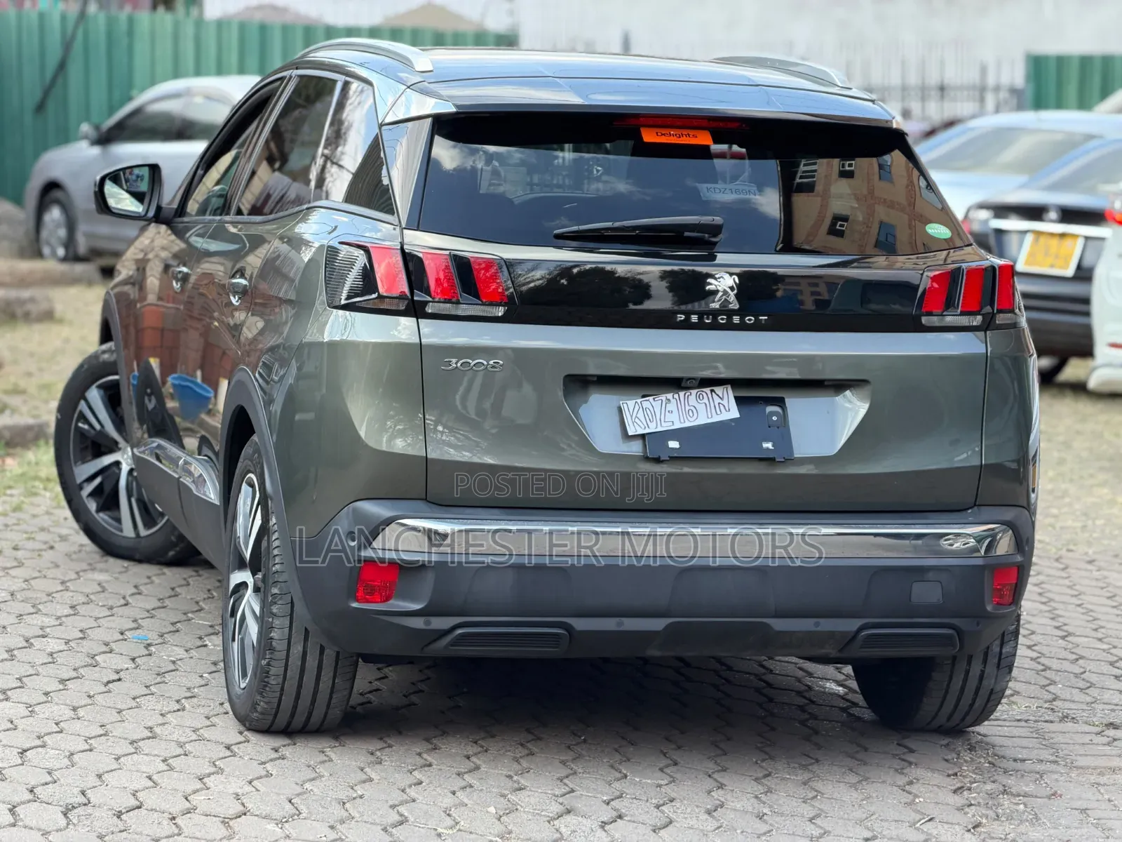 Peugeot 3008 2019 Green