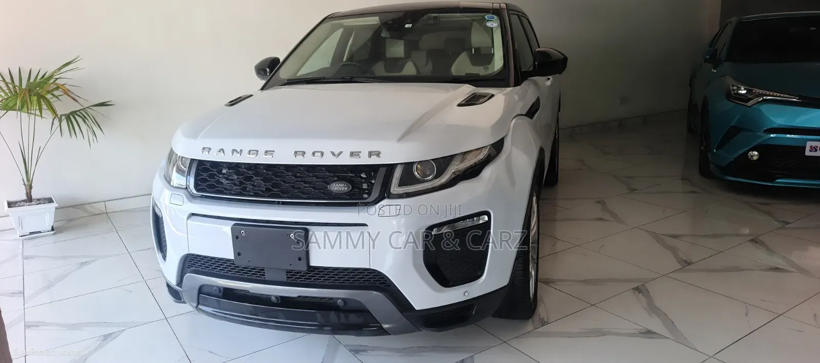 Land Rover Range Rover Evoque HSE Dynamic 4x4 5-Door 2018 White