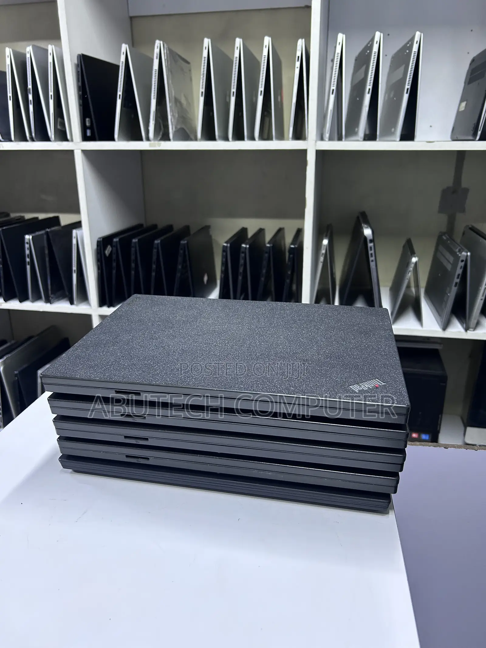 Laptop Lenovo ThinkPad T470p 4GB Intel Core i5 SSD 128GB