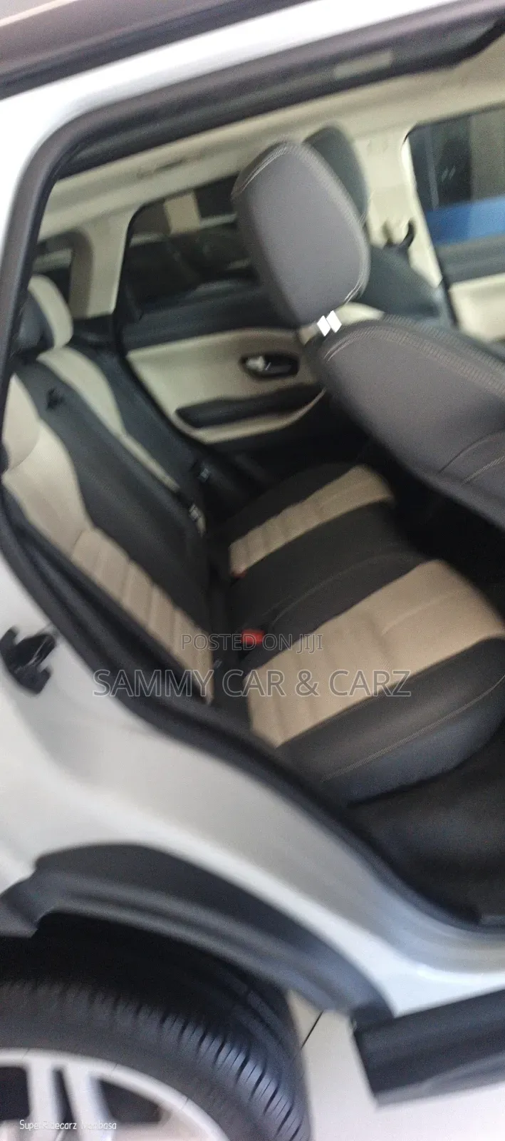 Land Rover Range Rover Evoque HSE Dynamic 4x4 5-Door 2018 White