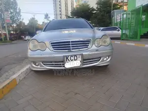 Mercedes Benz C 180