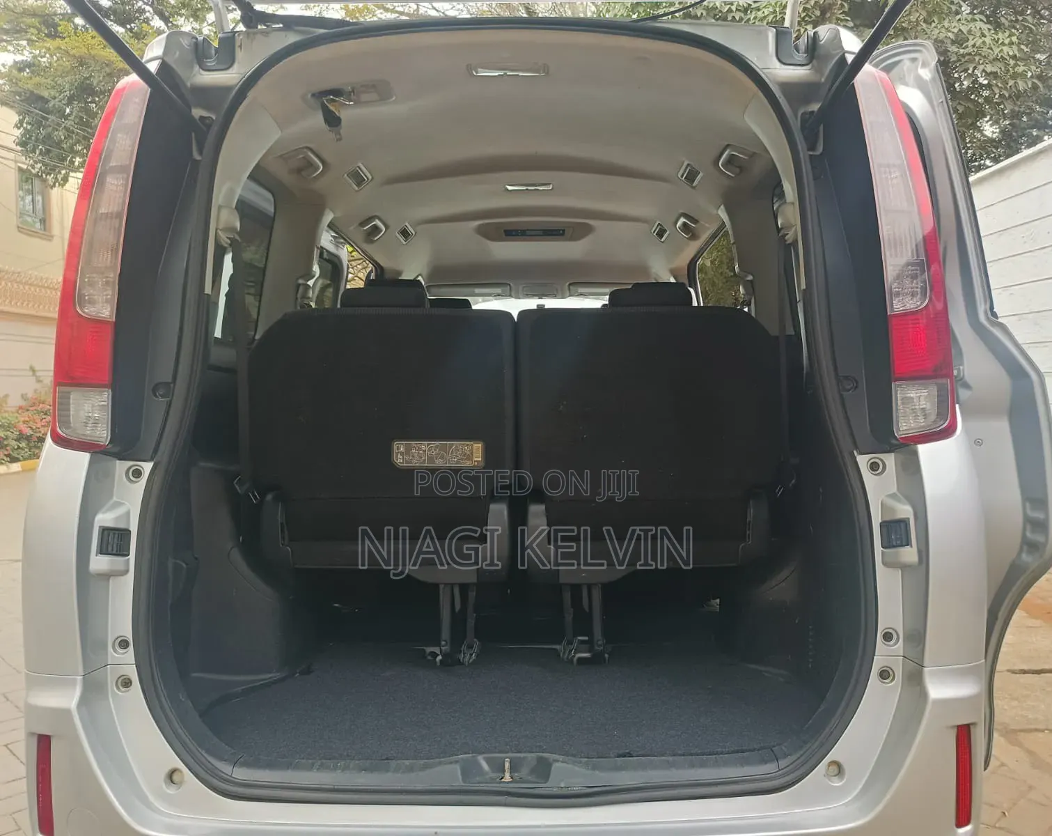 Toyota Noah 2015 Silver