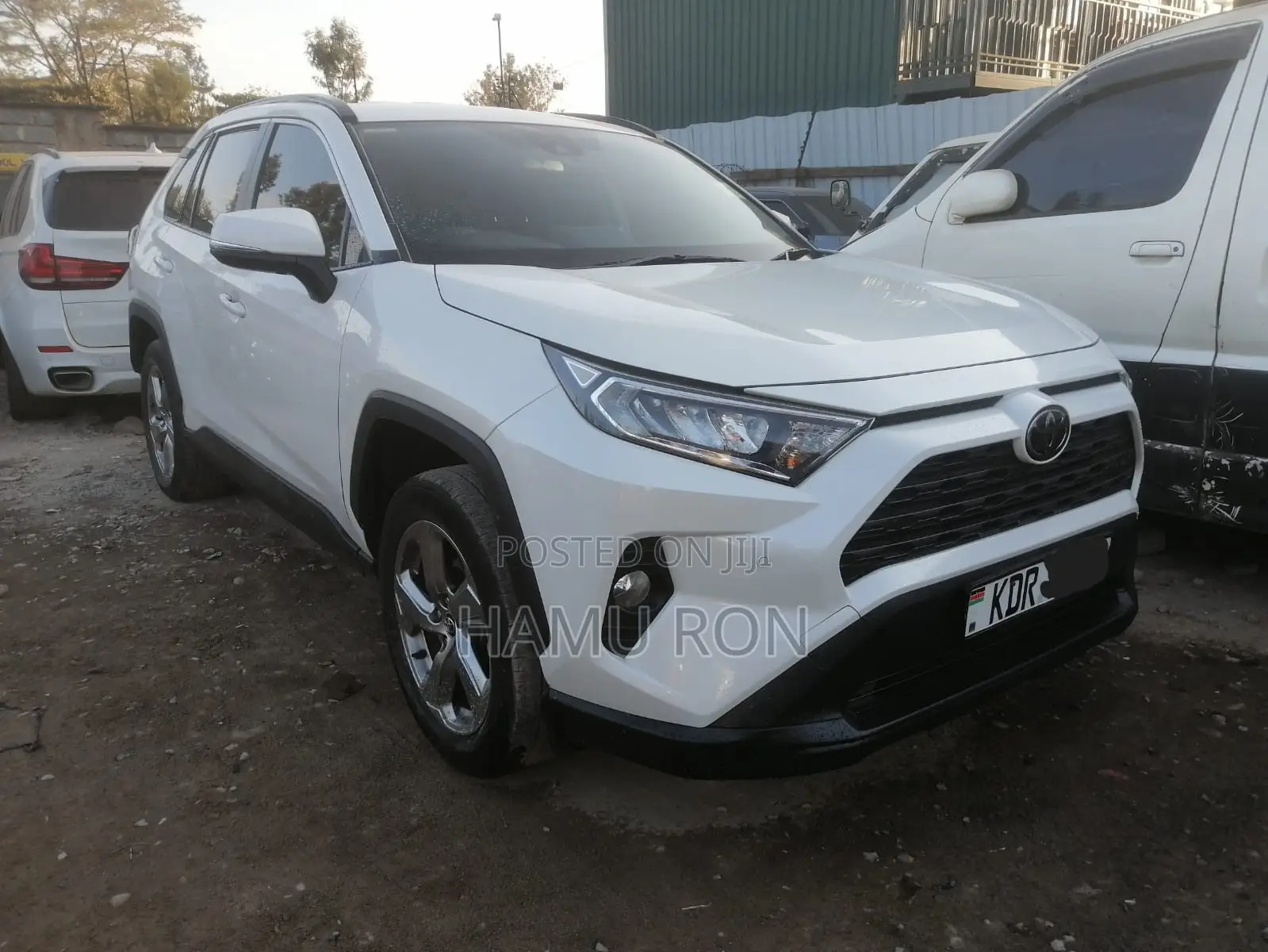 Toyota RAV4 2019 White