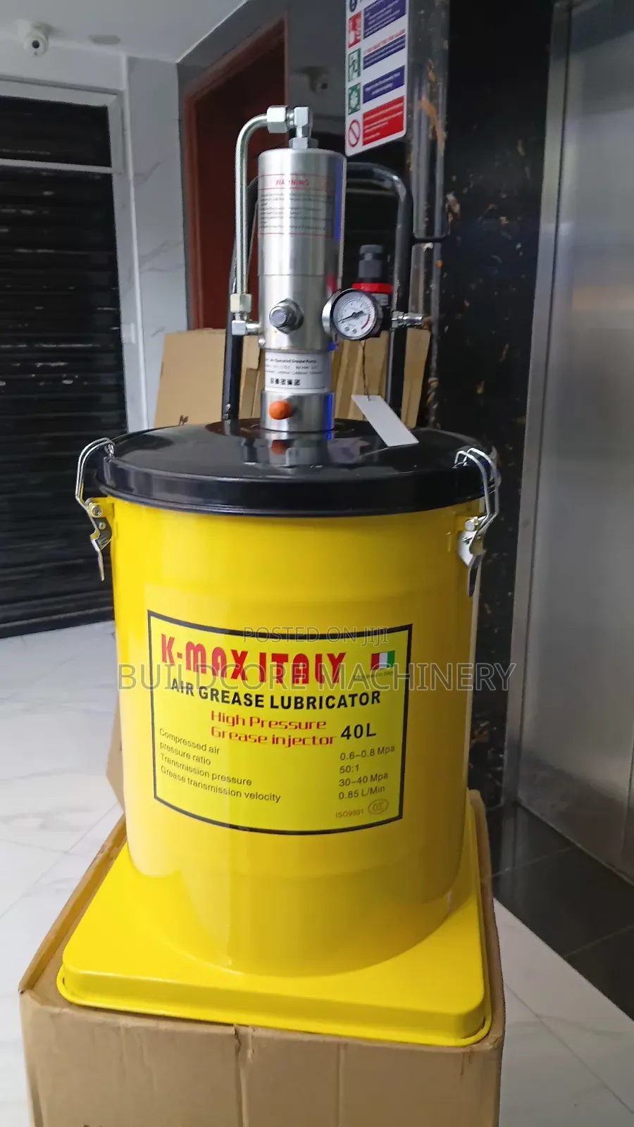40litres Kmax Italy Air Grease Bucket