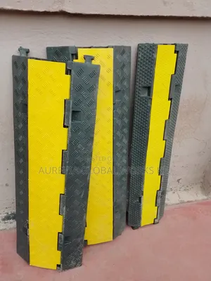 2 Channels Rubber Commercial Cable Protector