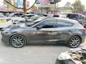 Mazda Axela 2017 Gray