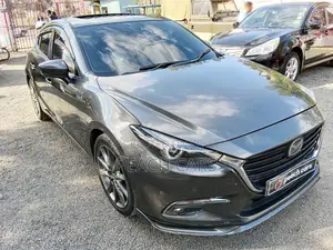 Mazda Axela 2017 Gray