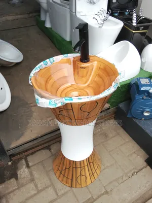 Drum Pedestrial Basin Wood Finish