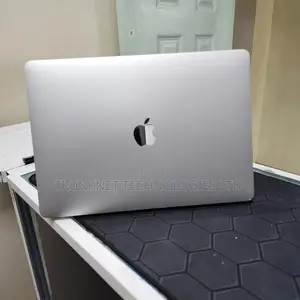 Laptop Apple MacBook Pro 32GB Intel Core i7 SSD 512GB