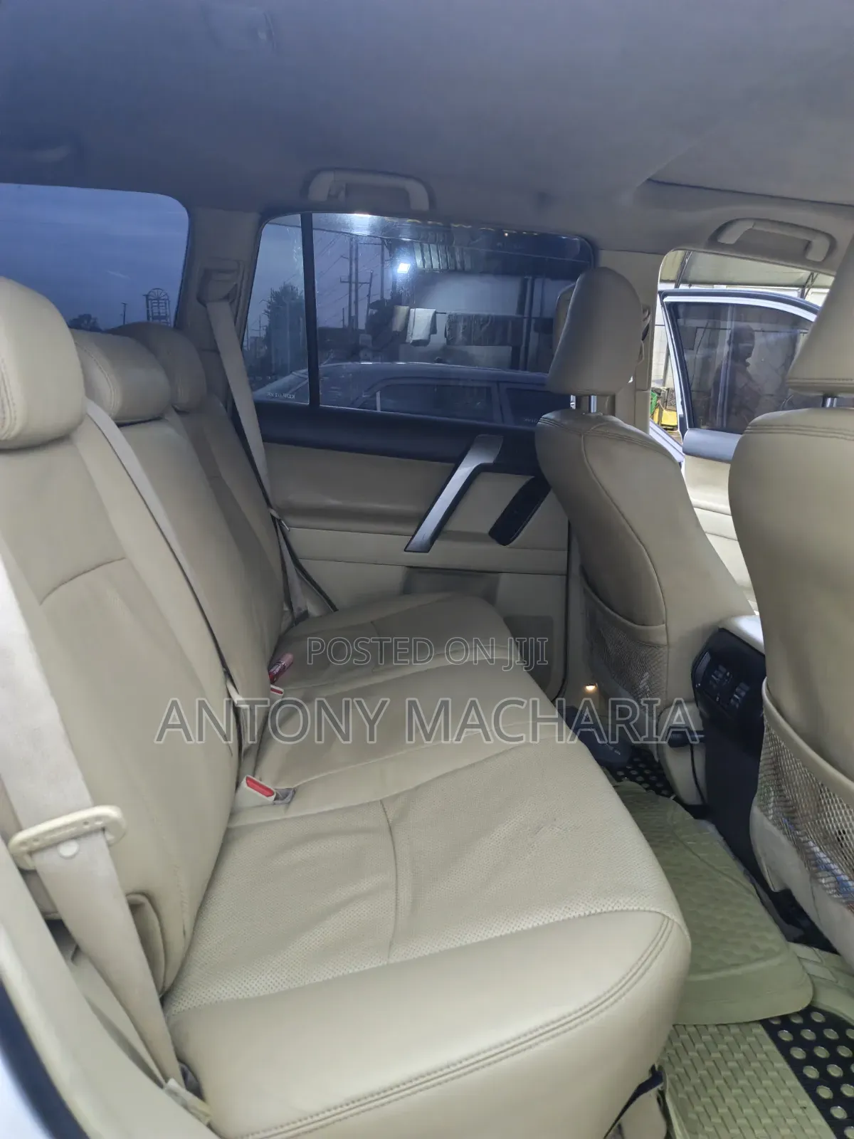 Toyota Land Cruiser Prado 2.8 2017 White