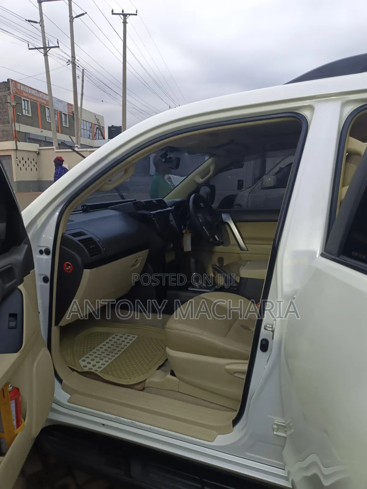Toyota Land Cruiser Prado 2.8 2017 White