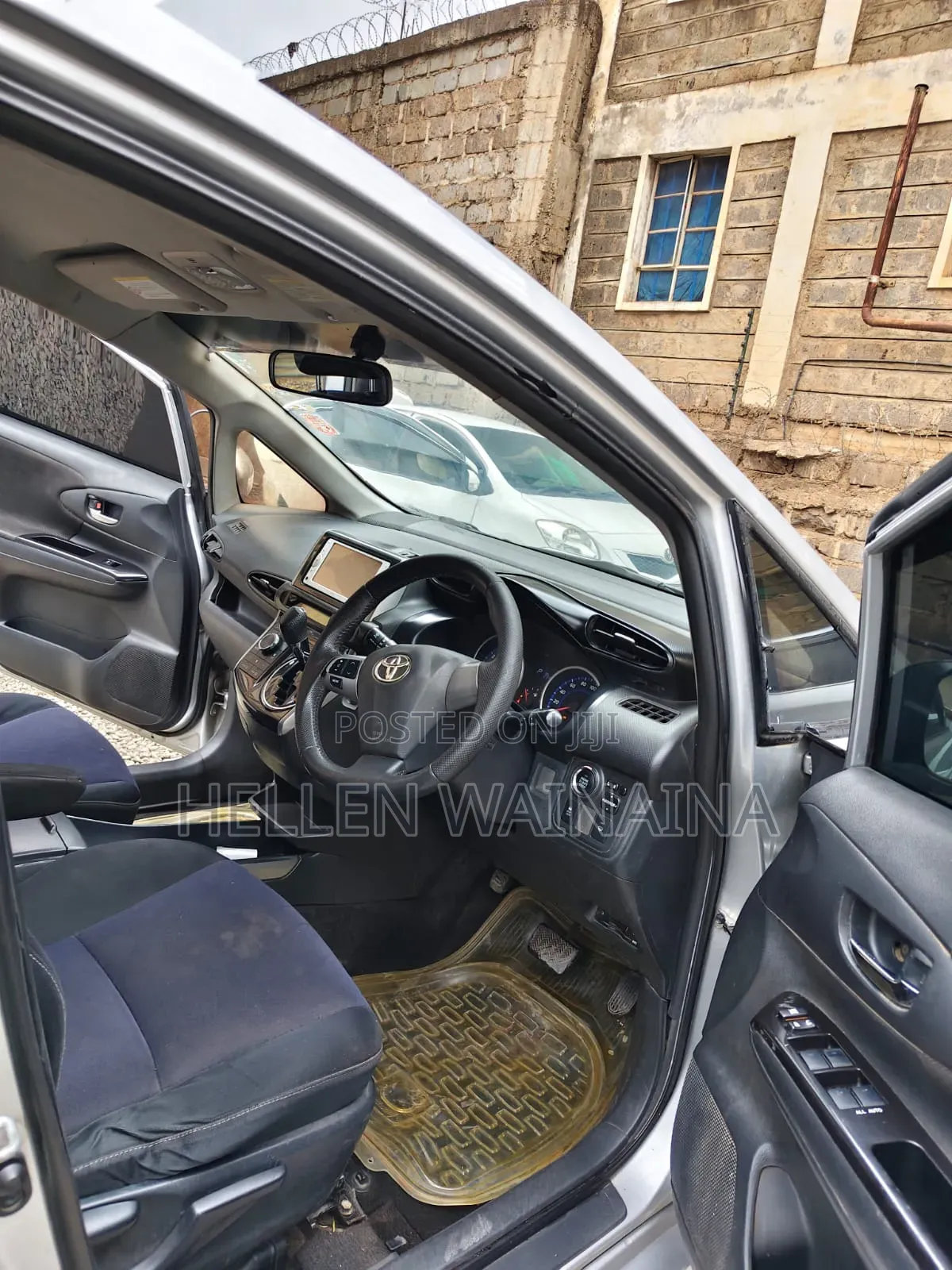 Toyota Wish 2013 Silver