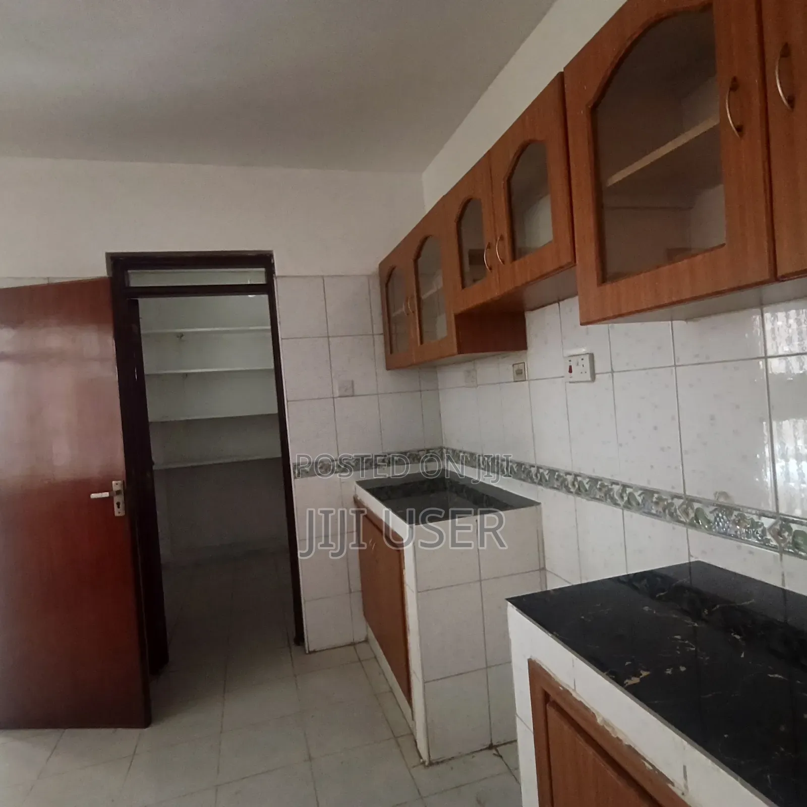 3bdrm Apartment in Parklands for rent