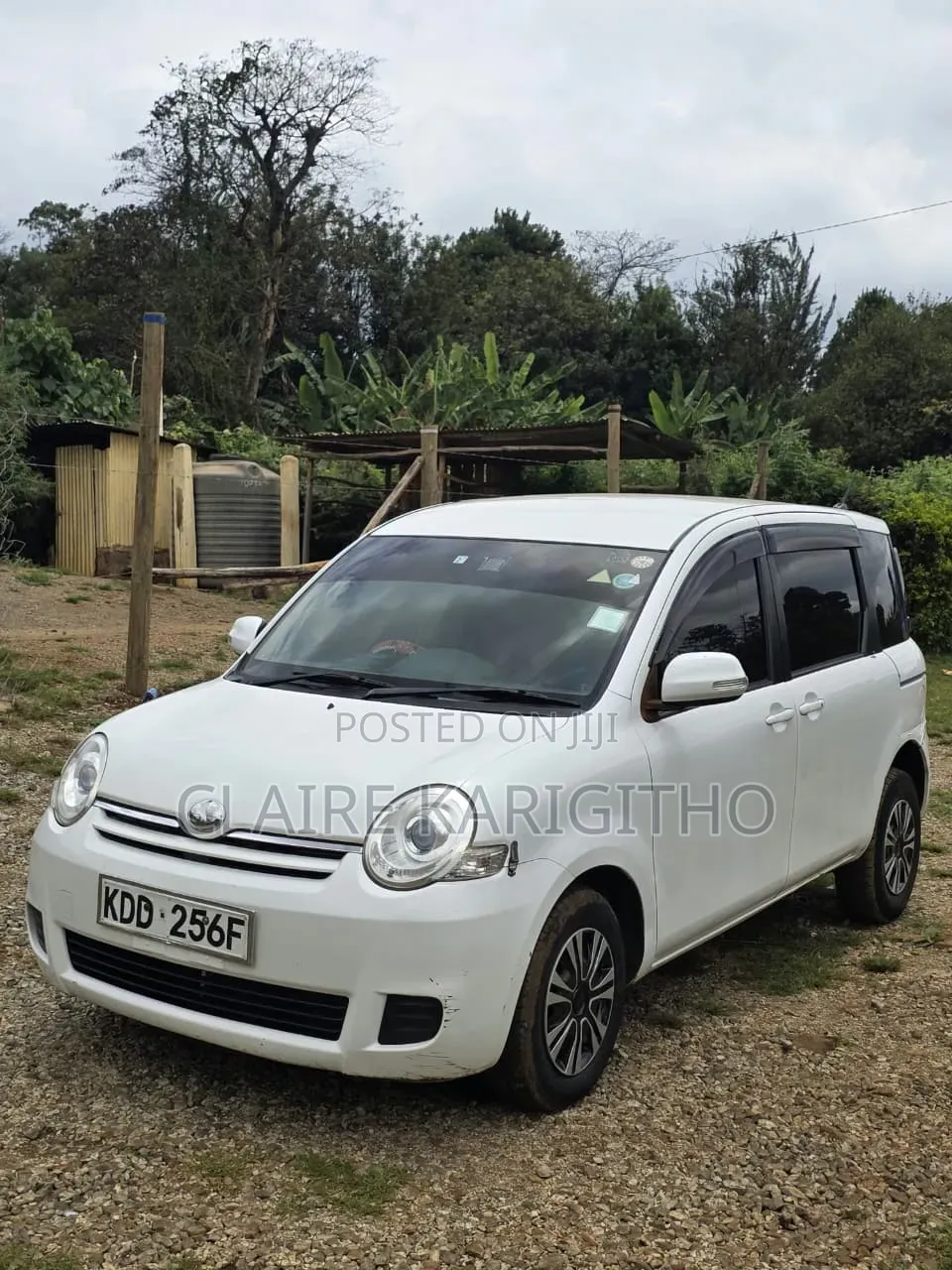 Toyota Sienta 1.5 FWD 2014 White