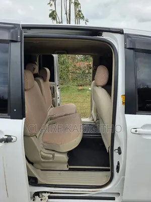 Toyota Sienta 1.5 FWD 2014 White