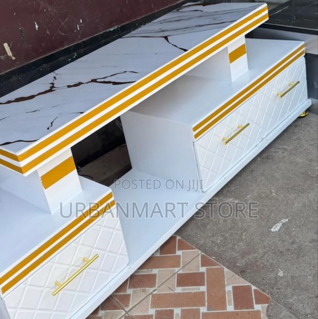 Executive 5ft TV Stand for Modern Homes - main view