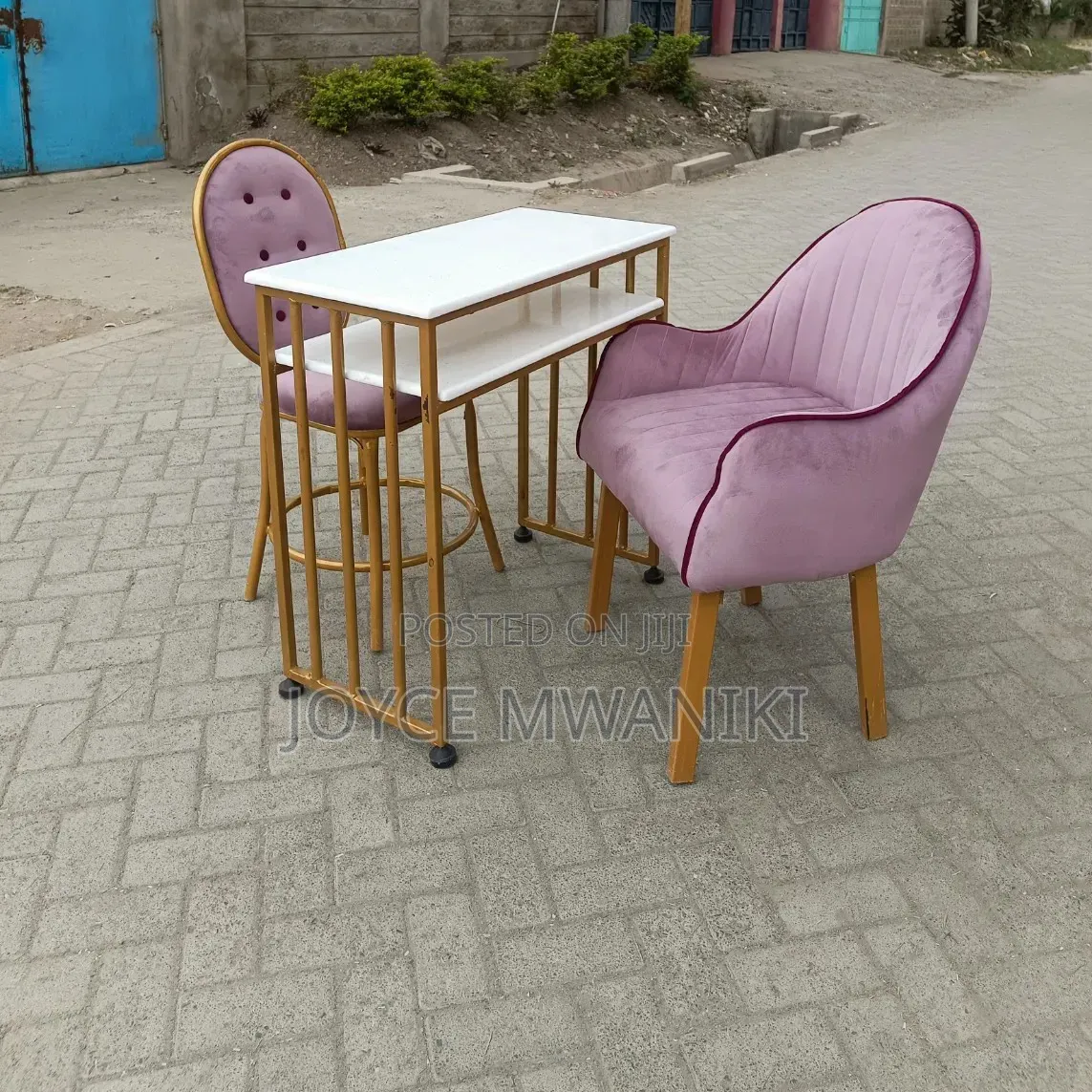 Manicure Set, With Light Purple Seats