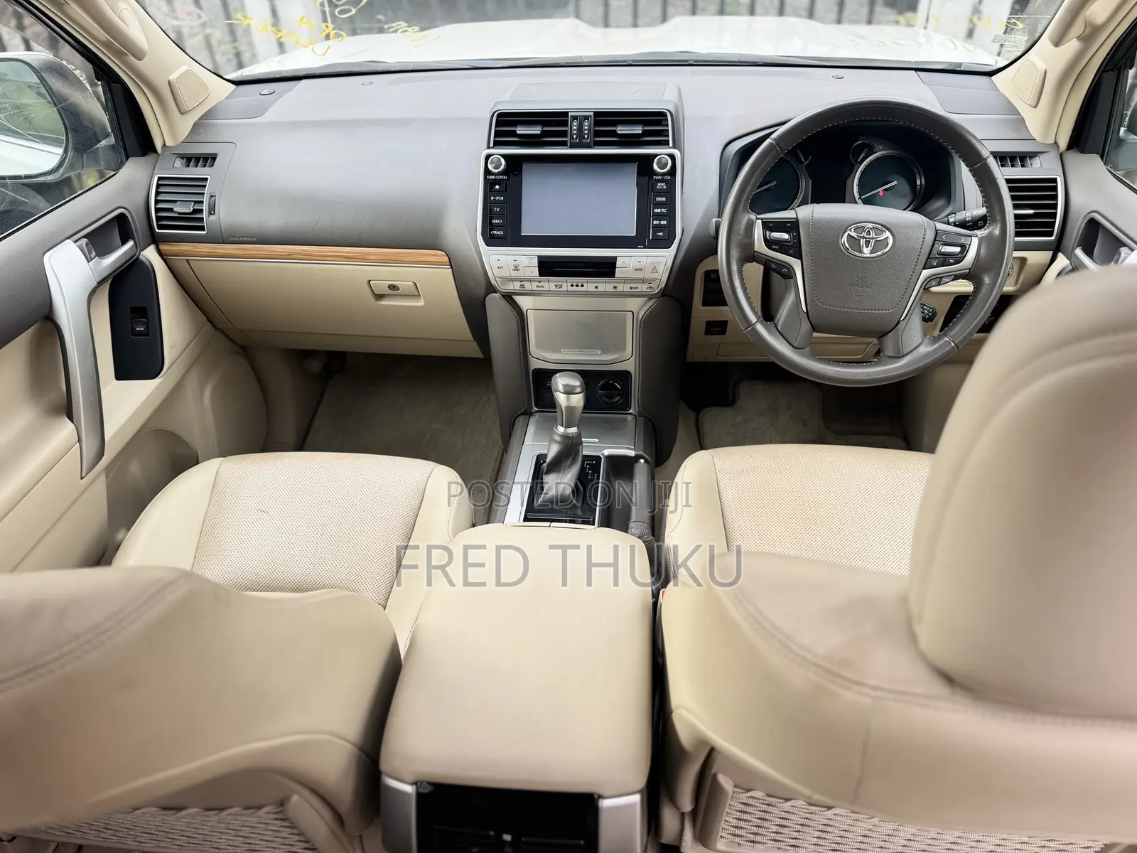 Toyota Land Cruiser Prado 2.8 2019 White