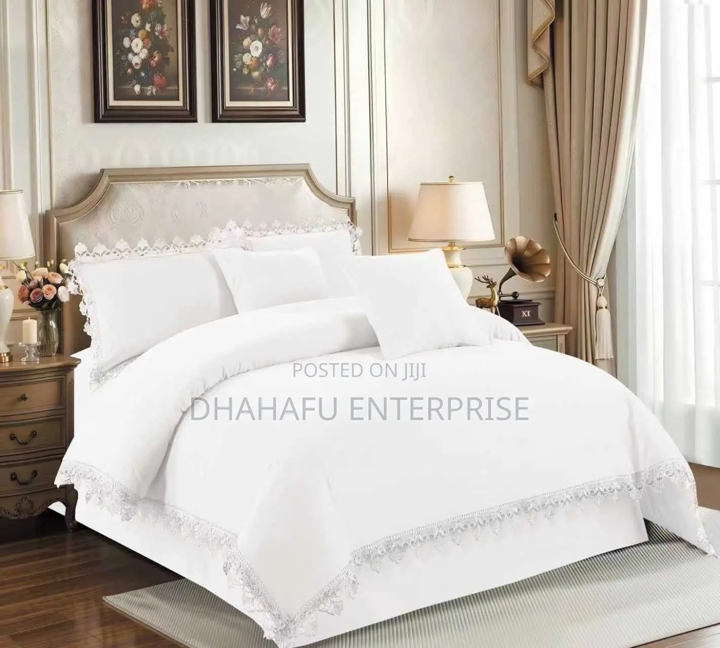Luxury Lace-Trim Duvet Set – 6-Piece (Duvet, Bedsheet 4 Pillowcases)