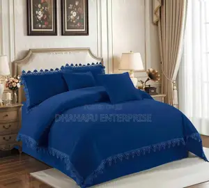 Luxury Lace-Trim Duvet Set – 6-Piece (Duvet, Bedsheet 4 Pillowcases)