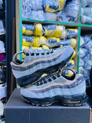 Nike Air Max 95 SE 'Rough Green'