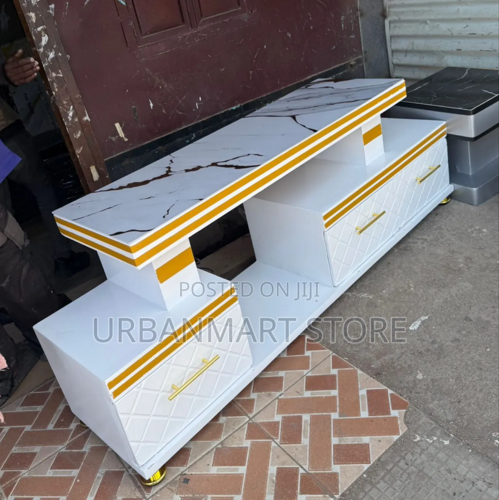 5 ftsExecutive TV Stand With Marble Look Finish