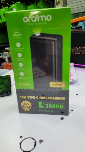 Oraimo PowerNova B31 (OPB-1302), a 30000mAh Portable Power Bank 15W