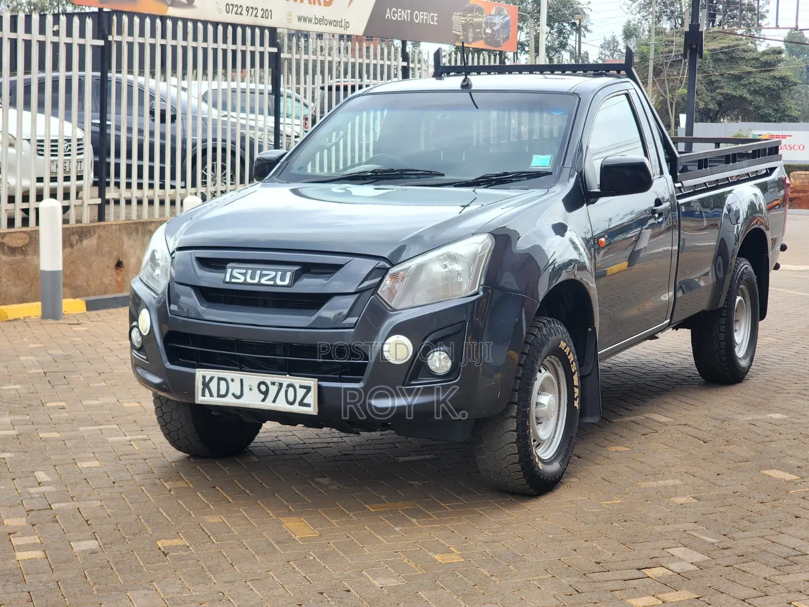 Isuzu D-MAX 2022 Gray