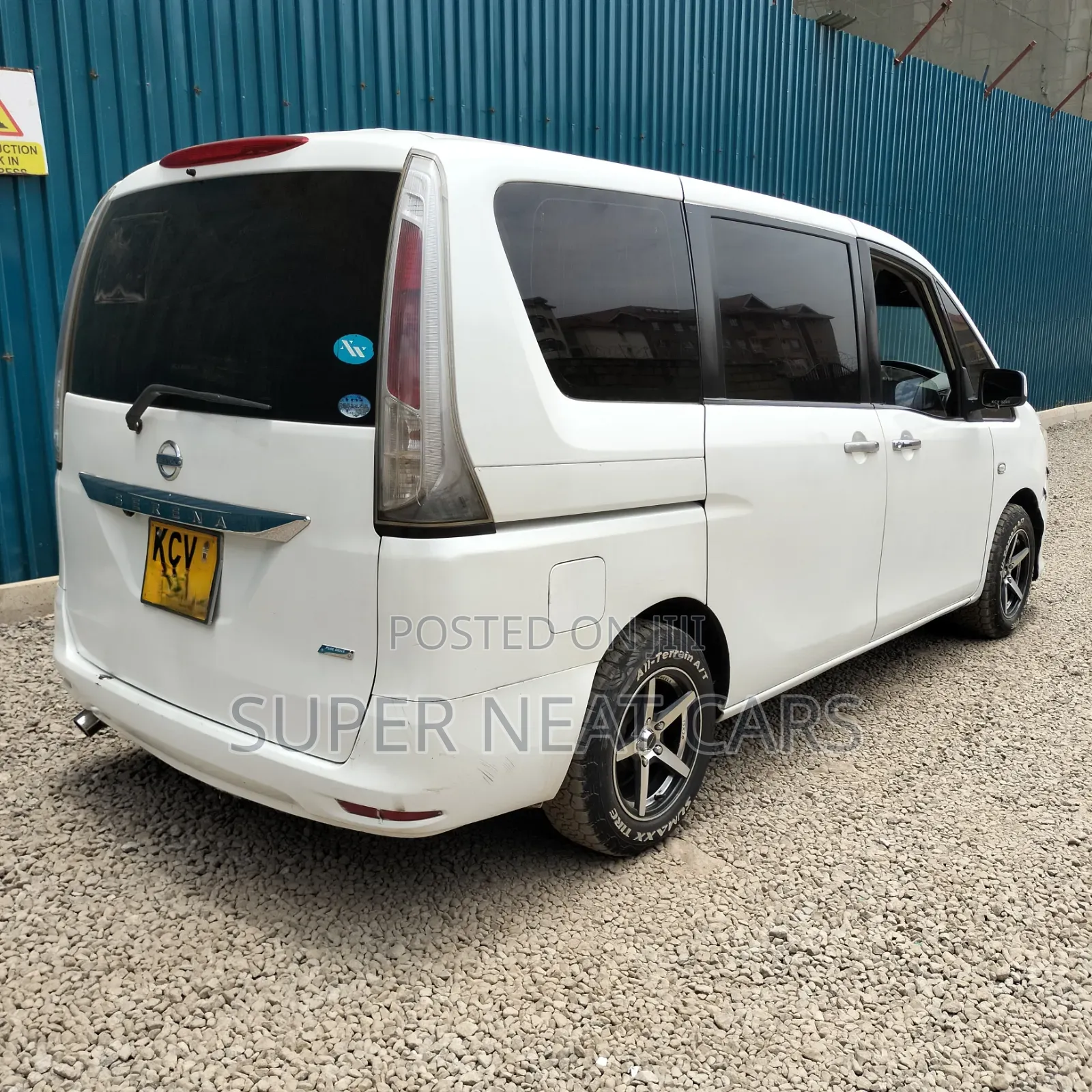 Nissan Serena 2012 White