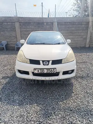 Nissan Wingroad 2013 White