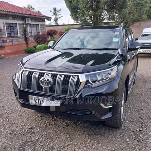 Toyota Land Cruiser Prado 2013 Black