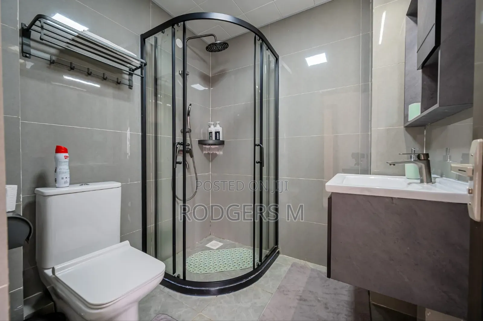 Furnished 2bdrm Apartment in Riverside Drive for rent