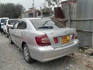Toyota Premio 2005 Silver