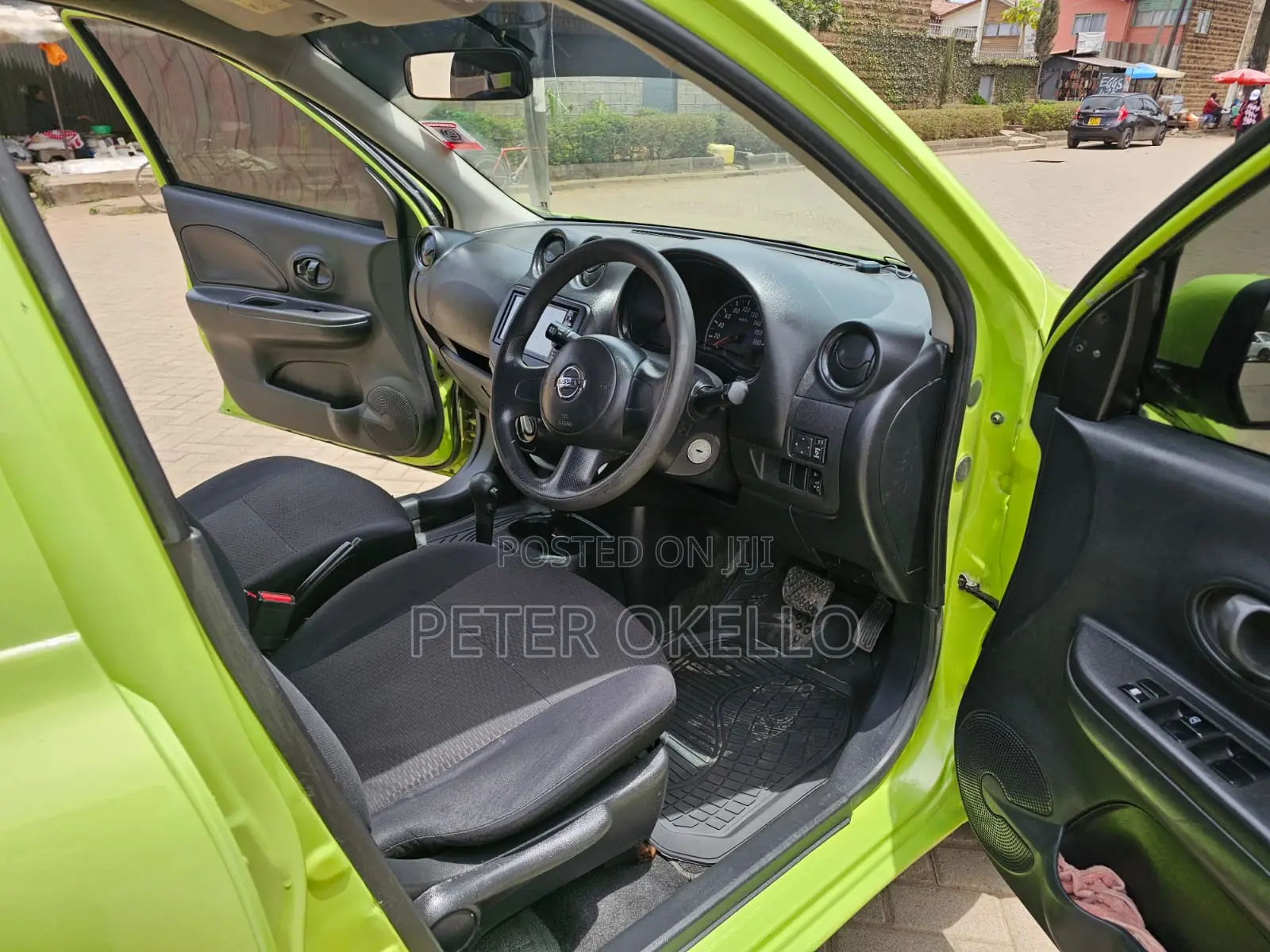Nissan March 1.2 FWD 2012 Green