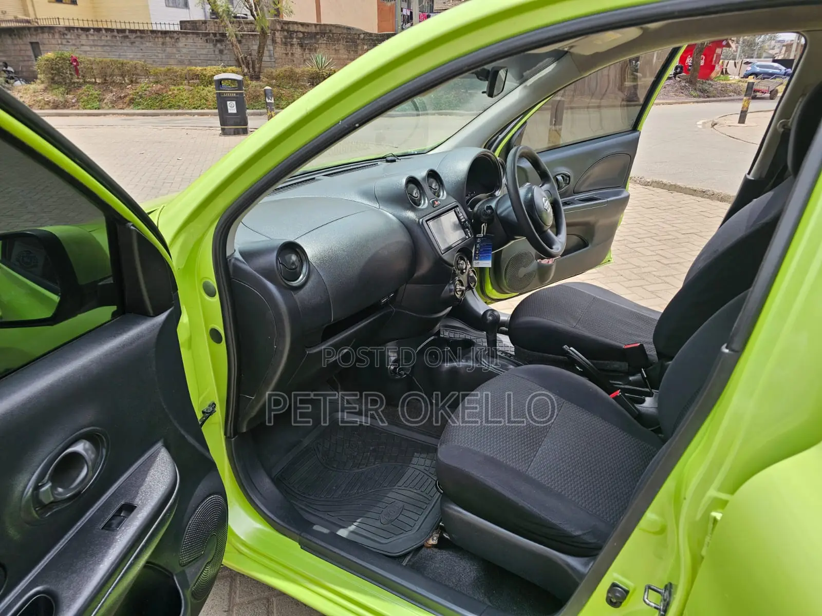 Nissan March 1.2 FWD 2012 Green