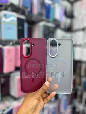 Frosted Translucent Phone With Built-in Magnetic Rings iPhone 16 Pro