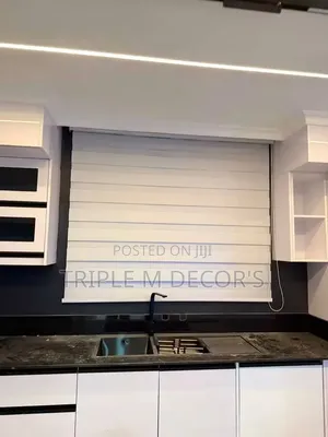Waterproof Horizontal Blinds for Kitchen Offices