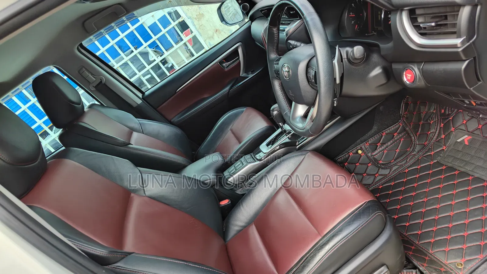 Toyota Fortuner 2.8 D AWD 2019 White