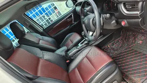 Toyota Fortuner 2.8 D AWD 2019 White
