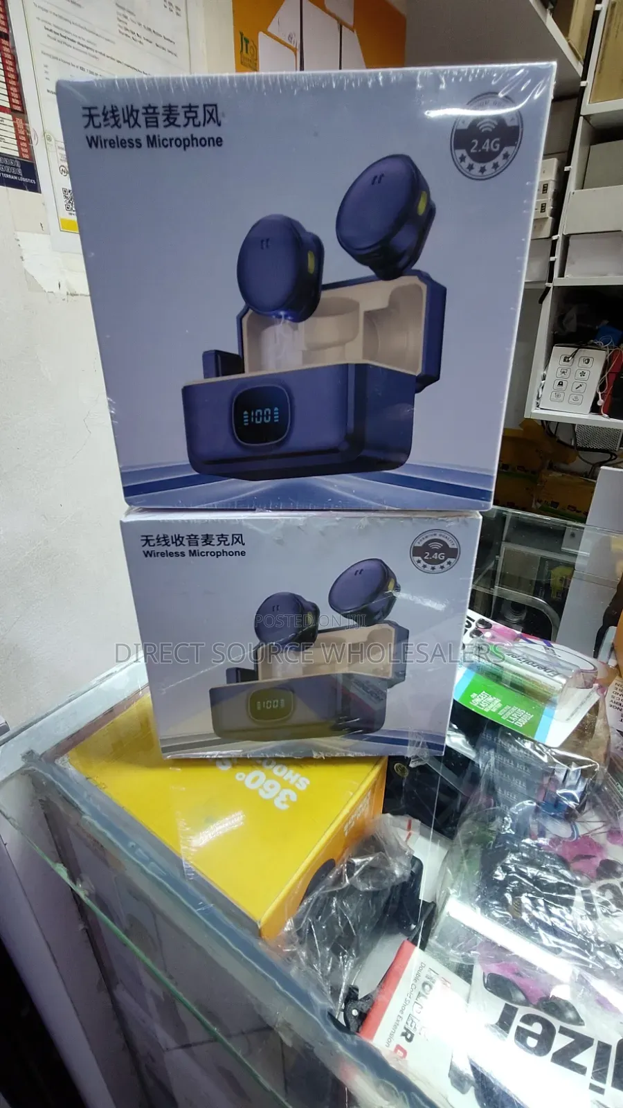 Professional Recording Mic Wireless Clip-on Microphone for iPhone