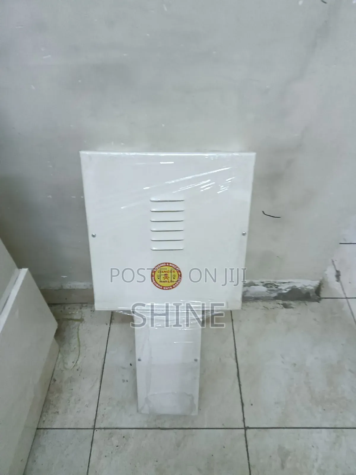 T Loop Box