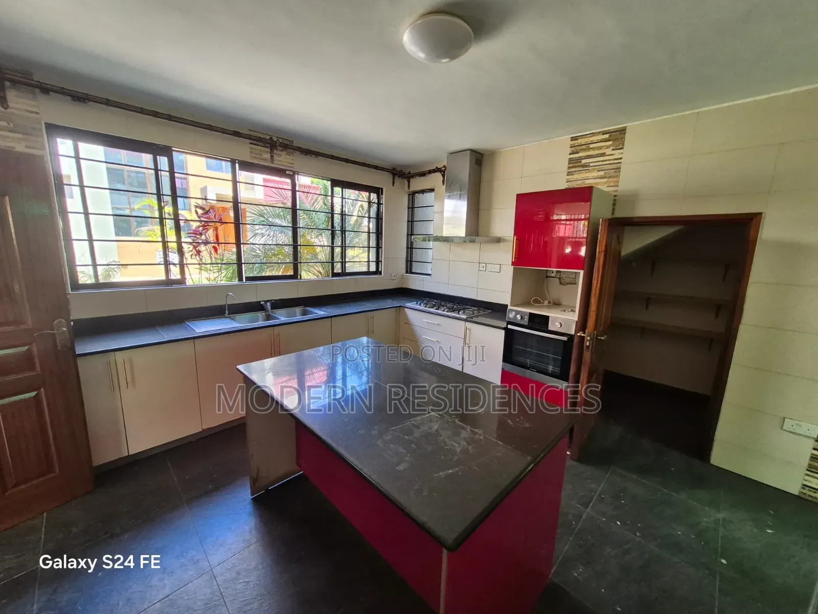 4bdrm Villa in Muthangari for rent