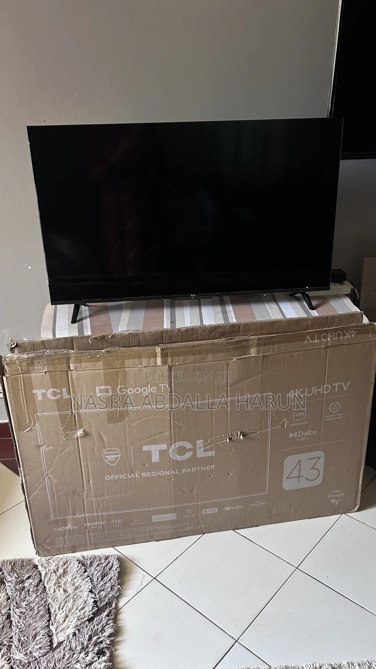 TCl Smart Television