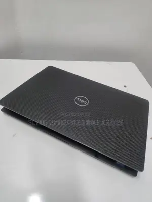 Laptop Dell Latitude 5300 8GB Intel Core i7 SSD 256GB