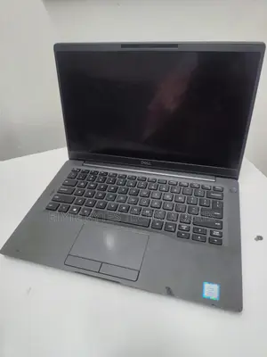 Laptop Dell Latitude 5300 8GB Intel Core i7 SSD 256GB