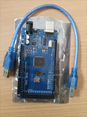 Arduino Mega 2560 R3 + Cable